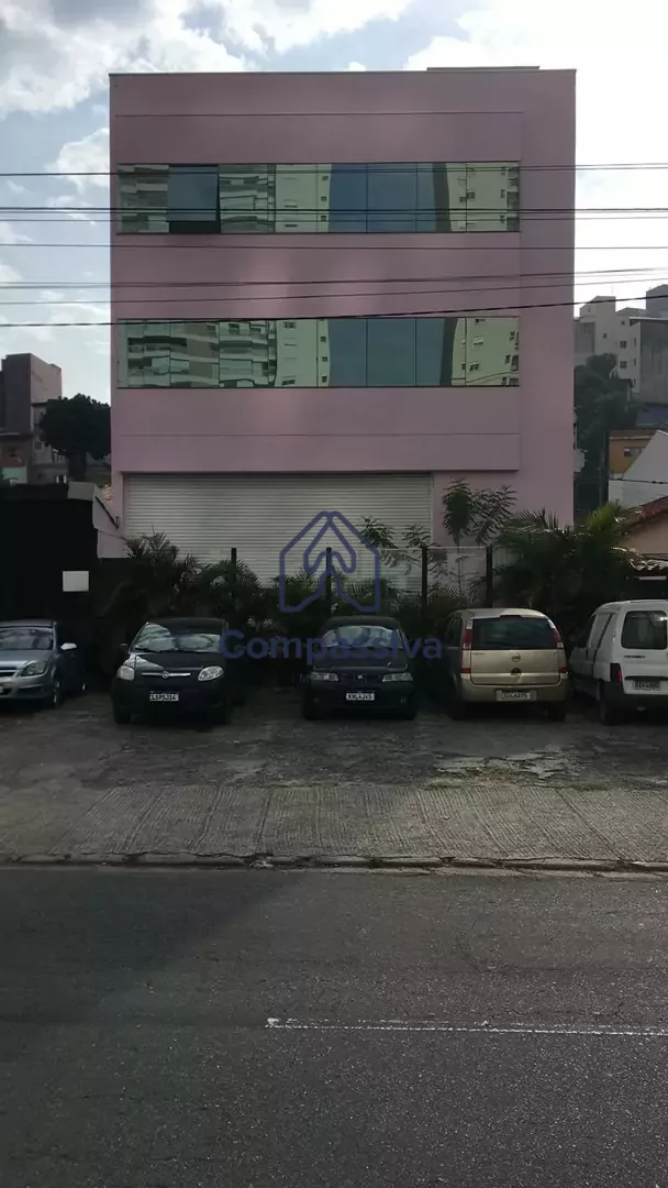 VENDE-SE Prédio Comercial